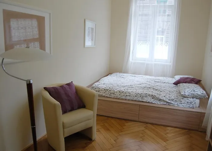 Oktogon Apartment